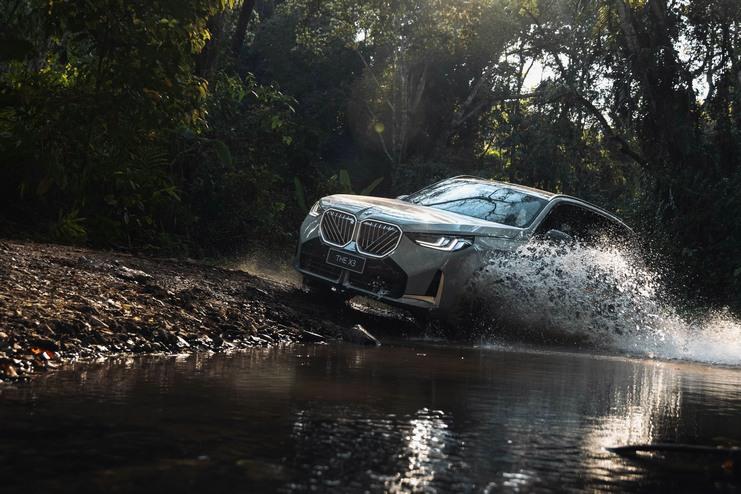 试驾｜全新BMW X3长轴距版：爬得上49度的坡，懂得你“暗送秋波”